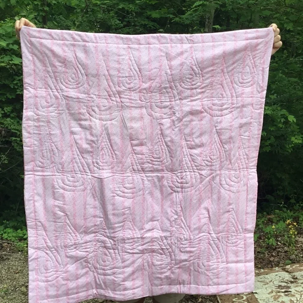NWT. Hand Crafted Pinks Aboriginal Prints Quilt